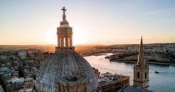 Hướng dẫn đầy đủ về lấy quốc tịch Malta bằng cách đầu tư