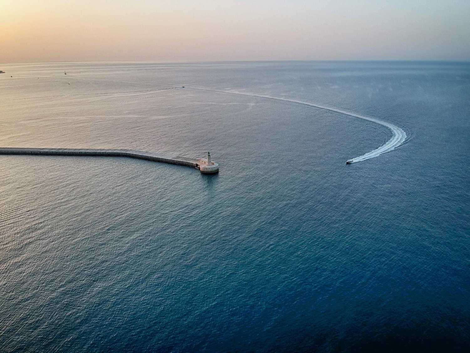 shutterstock_1418488136