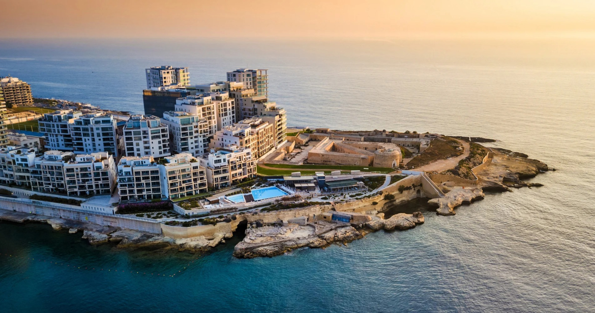 https://www.endevio.com/hubfs/Endevio%20-%20Main%20Directory/Endevio_2.0%202019/Endevio_About-buying-property_Hero_Image.jpg